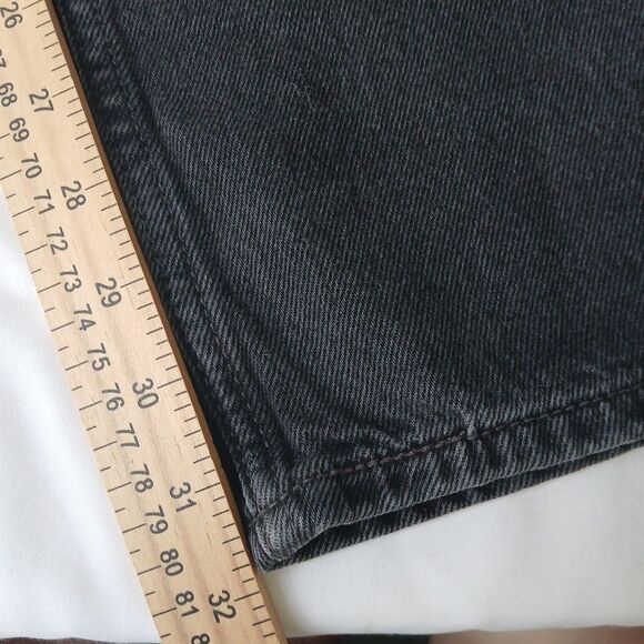 Levi's Women's Superlow Super Loose Fit Straight Leg Jeans Black Denim 27x32 NWT - Picture 9 of 10